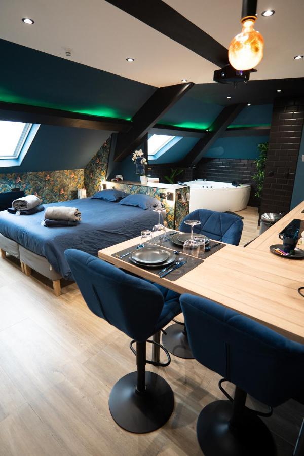 Capsule Color Deluxe Balneo I Ecran Home Cinema I Console De Jeux Trith-Saint-Leger Exterior foto